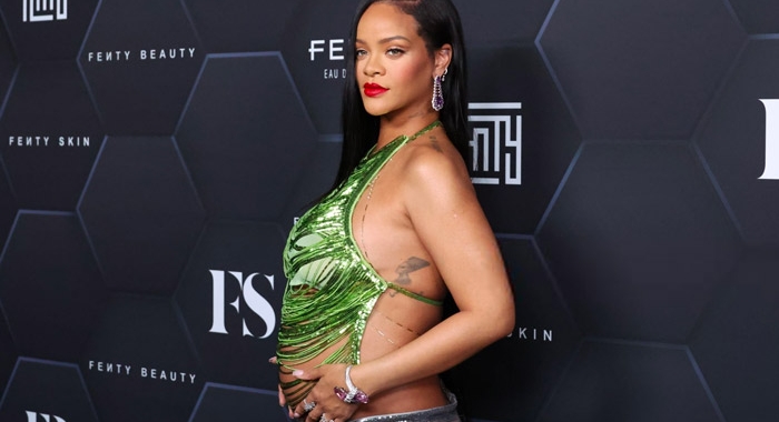 Rihanna enceinte : Elle se confie pour la première fois sur sa grossesse